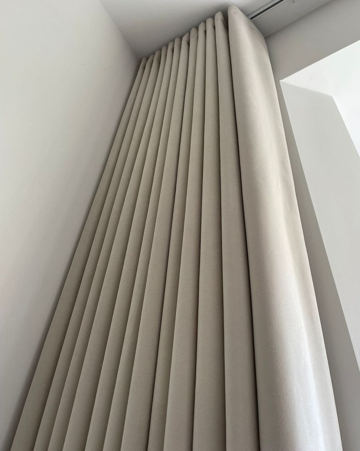 REM-CUA-2-LOP-BINH-THANH14 REM CUA 2 LOP BINH THANH14